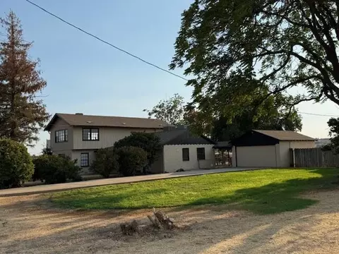 1431 N Plano St, Porterville, CA 93257
