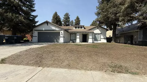 4746 W Ashland Ave, Visalia, CA 93277