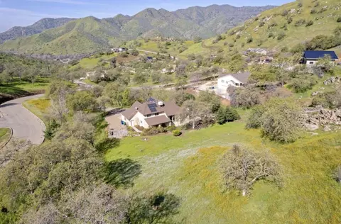 View/Area - 42072 Corral Dr, Three Rivers, CA 93271 photo 4 of 4