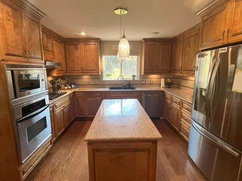 Kitchen - 42072 Corral Dr, Three Rivers, CA 93271 photo 7 of 7
