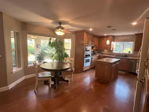 Kitchen - 42072 Corral Dr, Three Rivers, CA 93271 photo 1 of 7