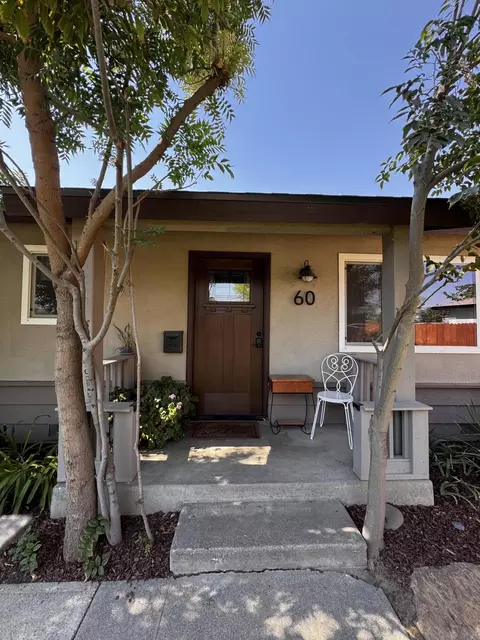 Exterior - 60 Willow Ct, Lemoore, CA 93245 photo 6 of 16
