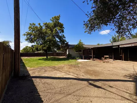 Exterior - 60 Willow Ct, Lemoore, CA 93245 photo 16 of 16