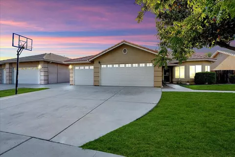 525 Mallard Ave, Lemoore, CA 93245