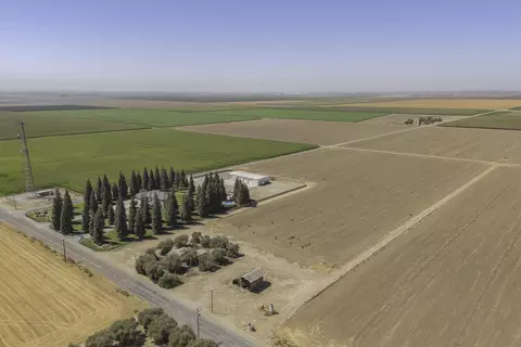 View/Area - Undisclosed, Lindsay, CA 93247 photo 7 of 8