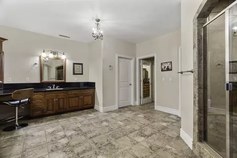 Bath - Undisclosed, Lindsay, CA 93247 photo 10 of 10