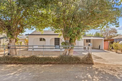 578 S Alta Vista St, Porterville, CA 93257