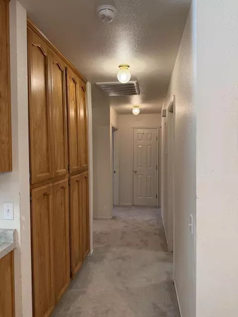 Entry Way - 350 N Filbert Rd, Exeter, CA 93221 photo 1 of 1