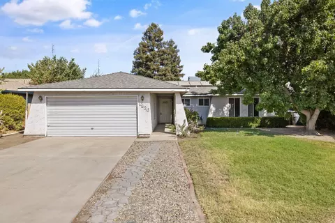 1926 S Thomas St, Visalia, CA 93292