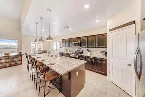 1849 Softwind Dr, Tulare, CA 93274 photo 12