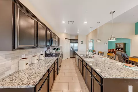1849 Softwind Dr, Tulare, CA 93274 photo 16