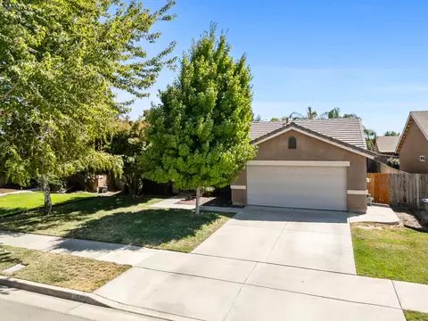 Exterior - 4331 E Oak Ave, Visalia, CA 93292 photo 4 of 4