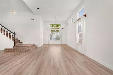 Living - 2162 Decatur Ave, Clovis, CA 93611 photo 2 of 17