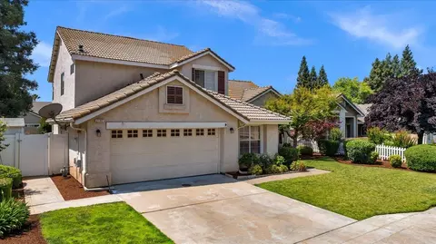 Exterior - 2162 Decatur Ave, Clovis, CA 93611 photo 10 of 11
