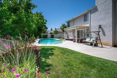 Exterior - 2162 Decatur Ave, Clovis, CA 93611 photo 8 of 11