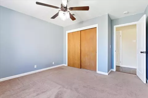 Bedroom - 1395 Pine Dr, Lemoore, CA 93245 photo 3 of 7