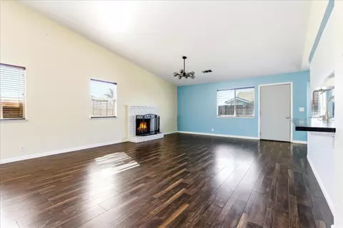 Living - 1395 Pine Dr, Lemoore, CA 93245 photo 5 of 7