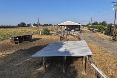 1187 W Marinette Ave, Exeter, CA 93221 photo 8