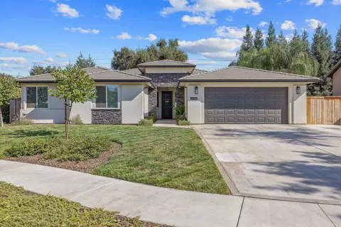 4046 W Lark Ave, Visalia, CA 93291