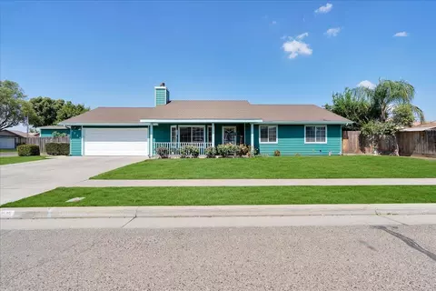 1730 Evergreen Ave, Tulare, CA 93274