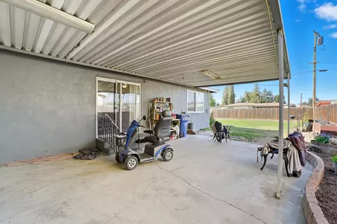 148 E Gail Ave, Tulare, CA 93274 photo 23