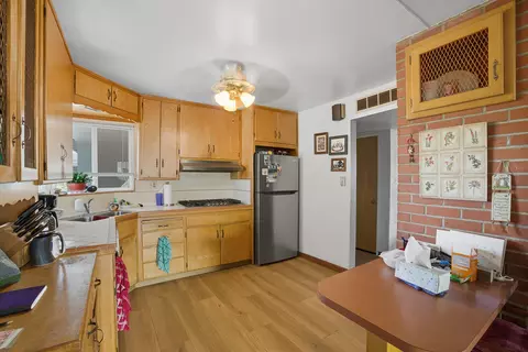 148 E Gail Ave, Tulare, CA 93274 photo 9