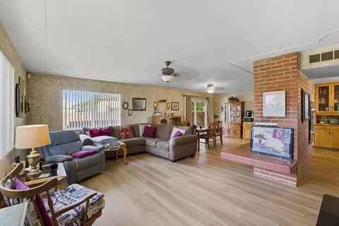 148 E Gail Ave, Tulare, CA 93274 photo 6
