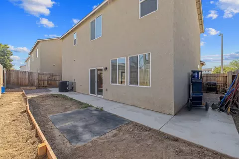 Exterior - 3138 E Seeger Ave, Visalia, CA 93292 photo 8 of 8
