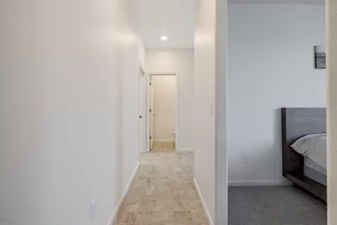 Entry Way - 3138 E Seeger Ave, Visalia, CA 93292 photo 10 of 15