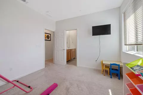 Bedroom - 3138 E Seeger Ave, Visalia, CA 93292 photo 5 of 5
