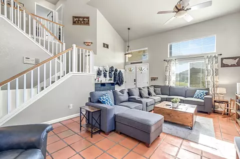Living - 882 Encore Dr, Hanford, CA 93230 photo 3 of 4