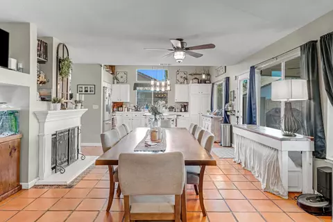 Dining - 882 Encore Dr, Hanford, CA 93230 photo 4 of 4