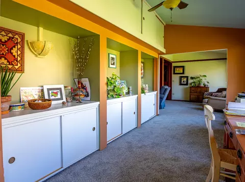 Entry Way - 43355 Sierra Dr #B, Three Rivers, CA 93271 photo 4 of 5