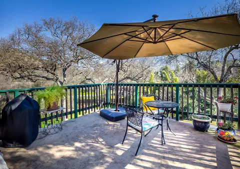 Exterior - 43355 Sierra Dr #B, Three Rivers, CA 93271 photo 10 of 22