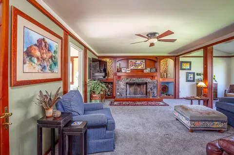 Living - 43355 Sierra Dr #B, Three Rivers, CA 93271 photo 2 of 6