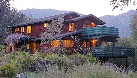 43355 Sierra Dr #B, Three Rivers, CA 93271
