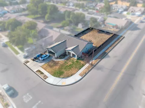 704 Lassen Ave, Tulare, CA 93274