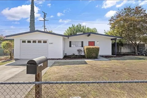 1107 N Enos St, Visalia, CA 93292