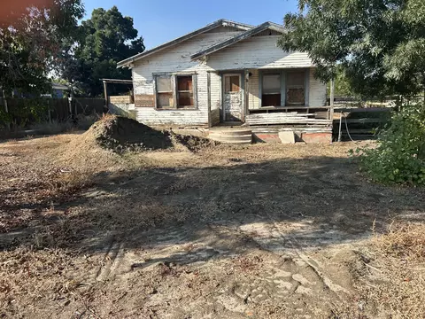 436 E Addie Ave, Tulare, CA 93274