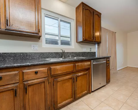 Kitchen - 470 Alder Dr, Lemoore, CA 93245 photo 2 of 3