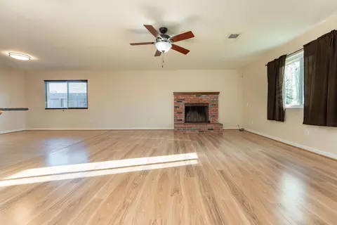 Living - 470 Alder Dr, Lemoore, CA 93245 photo 2 of 4