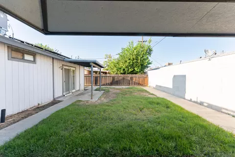 Exterior - 470 Alder Dr, Lemoore, CA 93245 photo 2 of 3