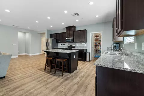 Kitchen - 3926 E Myrtle Ave, Visalia, CA 93292 photo 5 of 5