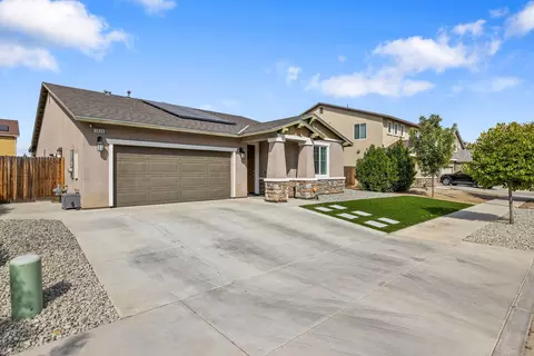 Exterior - 3926 E Myrtle Ave, Visalia, CA 93292 photo 2 of 13