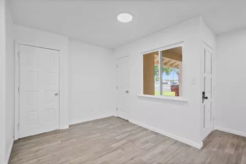 1025 Linda Ln, Lemoore, CA 93245 photo 10