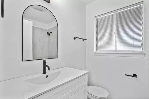 1025 Linda Ln, Lemoore, CA 93245 photo 16