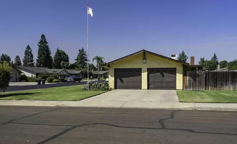 3116 W Beech Ave, Visalia, CA 93277 photo 23