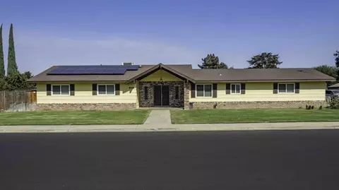 3116 W Beech Ave, Visalia, CA 93277 photo 25