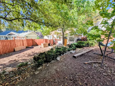 Exterior - 22815 Alder Ln, Crestline, CA 92325 photo 4 of 4