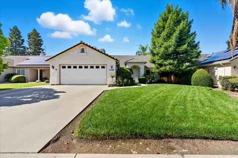 3439 S Lincoln Ct, Visalia, CA 93277